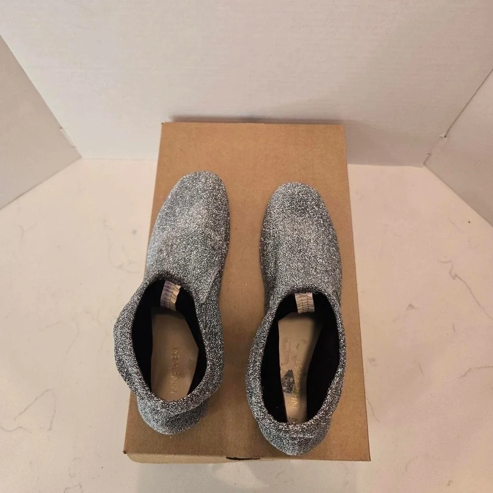 Nine West URAZZA Fabric Ankle Boot Pewter Clear Heel Silver Women's -8 US
